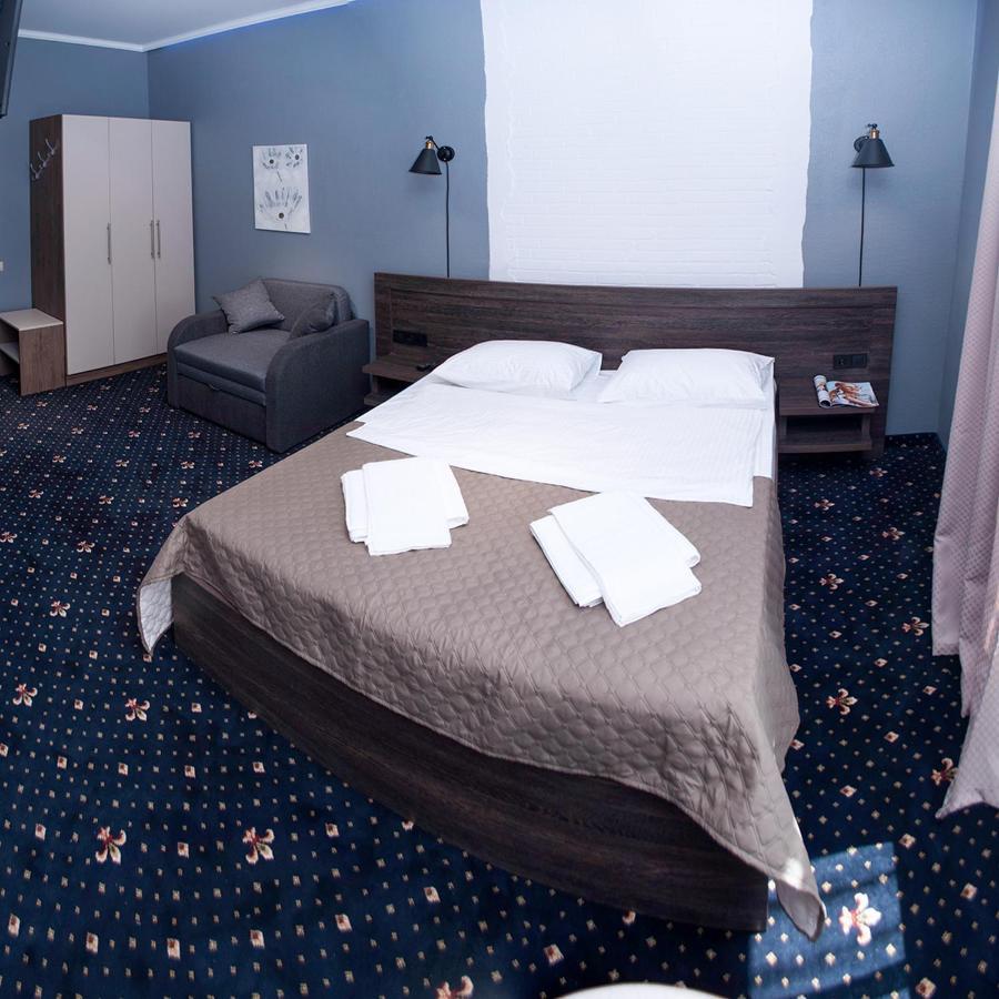 Luxury.Ap Aparthotel Ivano-Frankivsk Exterior photo