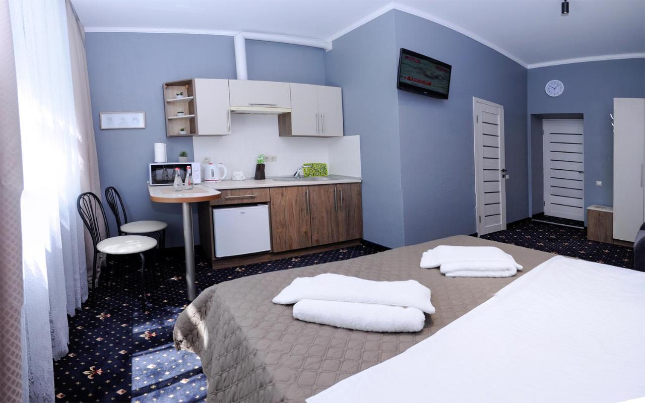 Luxury.Ap Aparthotel Ivano-Frankivsk Exterior photo